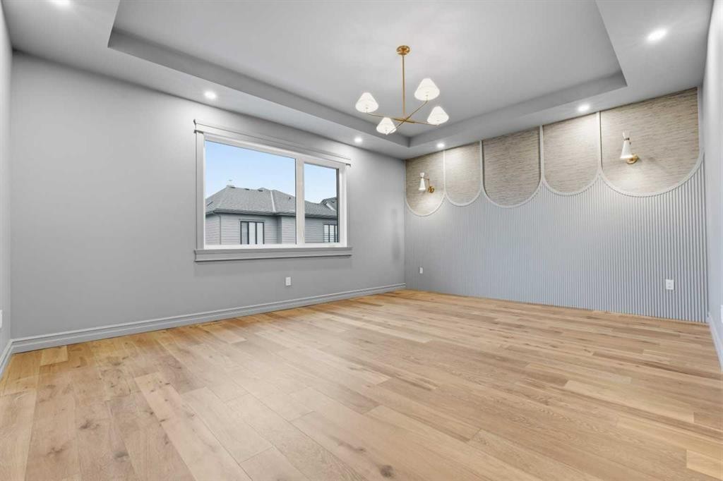 356 Greenwich Drive Nw, Calgary, AB - Indoor Photo Showing Other Room