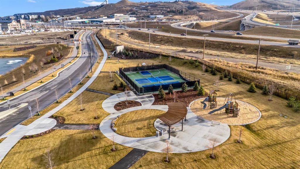 356 Greenwich Drive Nw, Calgary, AB - Outdoor With View