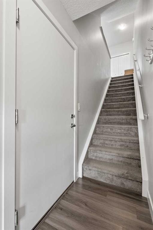 126 Seton Passage Se, Calgary, AB - Indoor Photo Showing Other Room