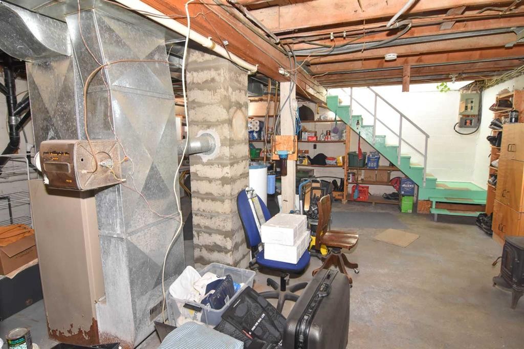 253215 Range Road 280, Delacour, AB - Indoor Photo Showing Basement