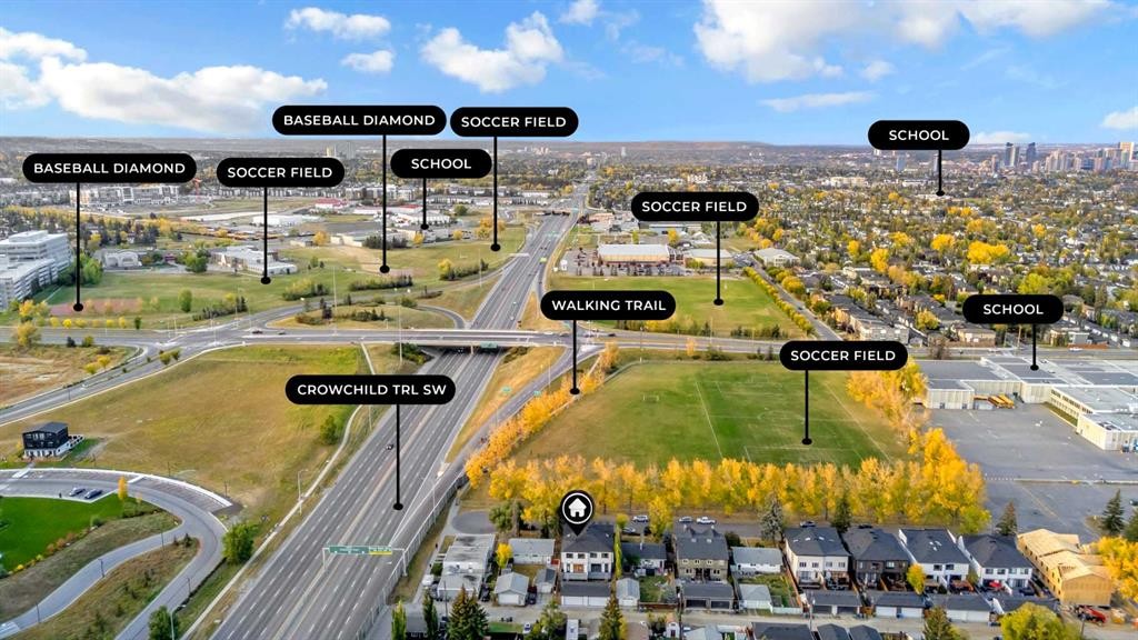 2435 52 Avenue Sw, Calgary, AB - Outdoor With View