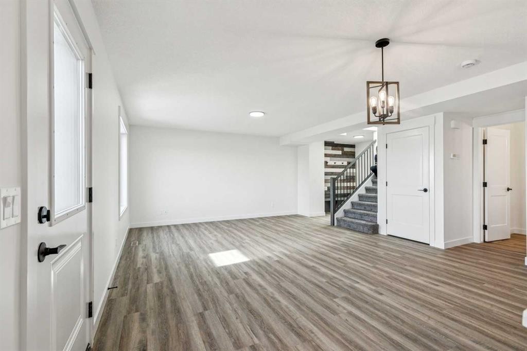 26A Poplar Ridge Close, Didsbury, AB - Indoor Photo Showing Other Room