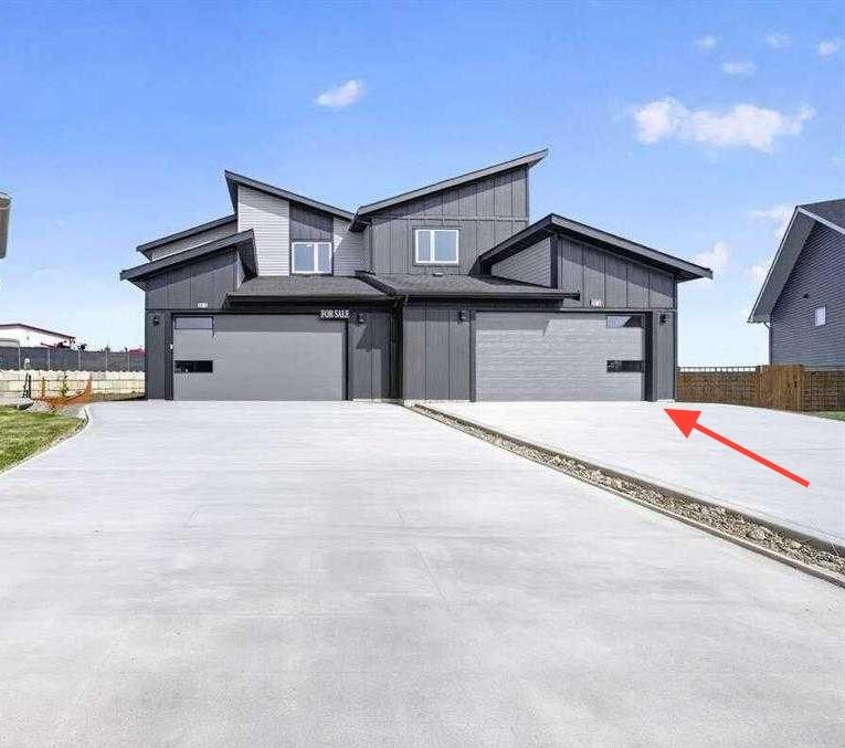 26A Poplar Ridge Close, Didsbury, AB - Outdoor