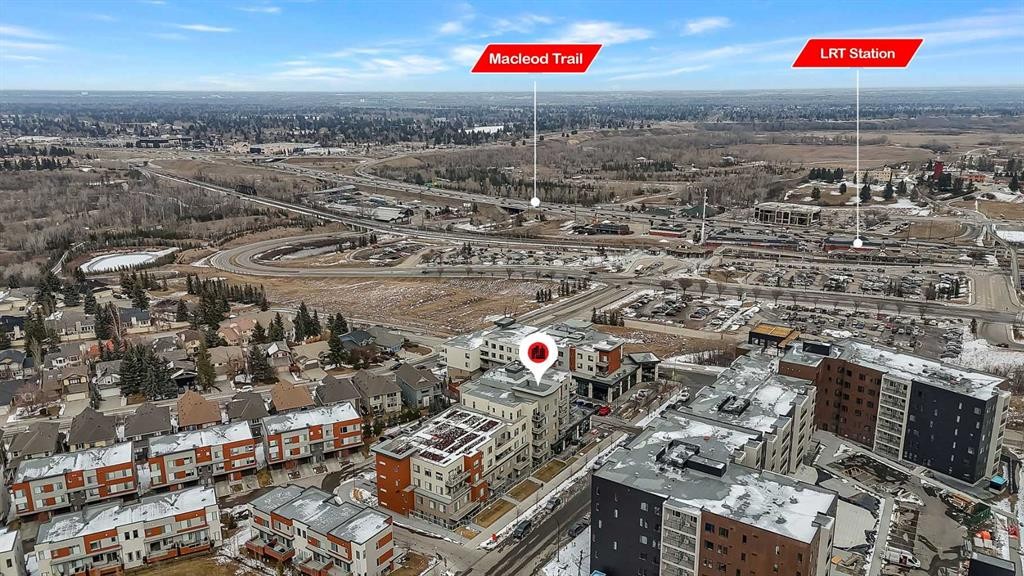 301-71 Shawnee Common Sw, Calgary, AB - Outdoor