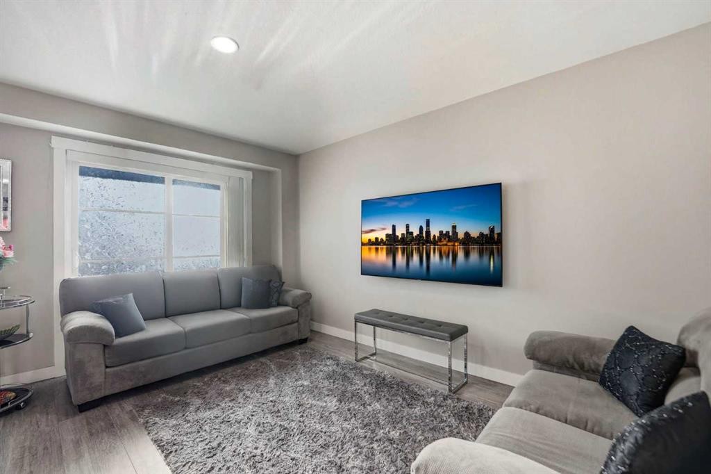 427 Redstone View Ne, Calgary, AB - Indoor Photo Showing Living Room