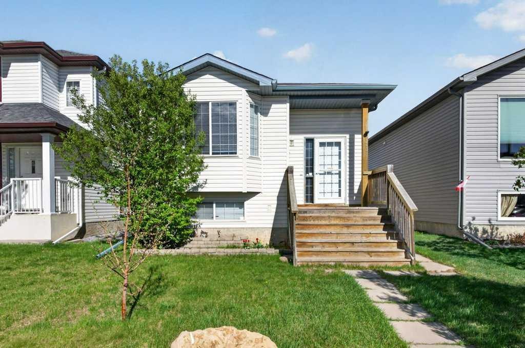 173 Martin Crossing Crescent Ne, Calgary, AB - Outdoor