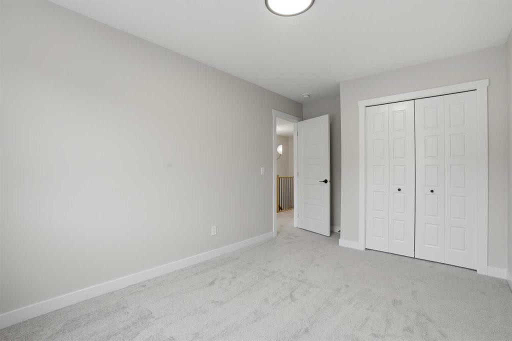 68 Buffaloberry Manor Se, Calgary, AB - Indoor