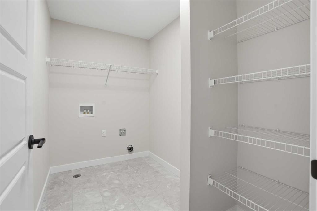 68 Buffaloberry Manor Se, Calgary, AB - Indoor With Storage