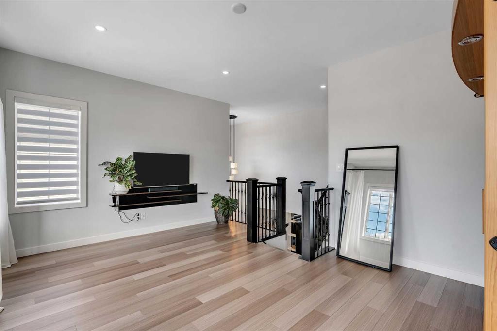 143 Cranfield Circle Se, Calgary, AB - Indoor Photo Showing Other Room