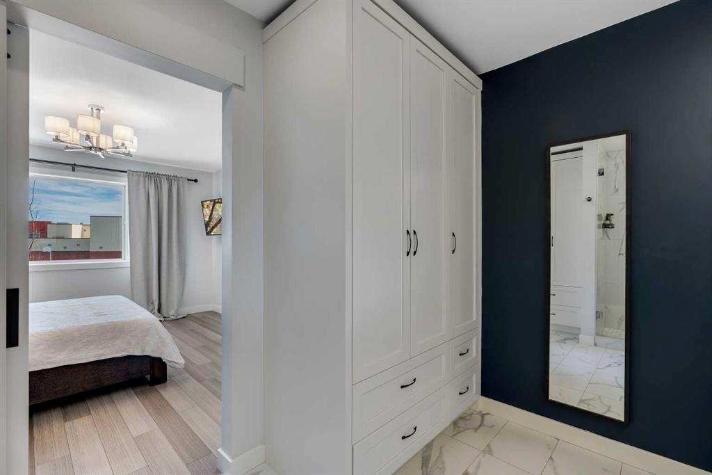 143 Cranfield Circle Se, Calgary, AB - Indoor Photo Showing Bedroom