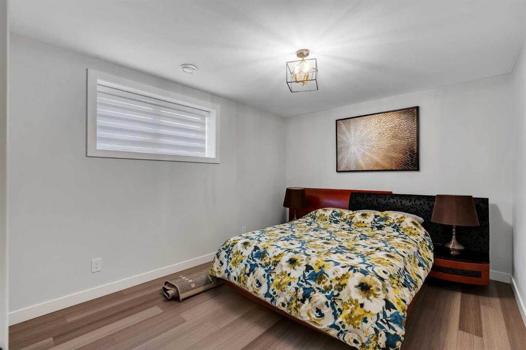 143 Cranfield Circle Se, Calgary, AB - Indoor Photo Showing Bedroom
