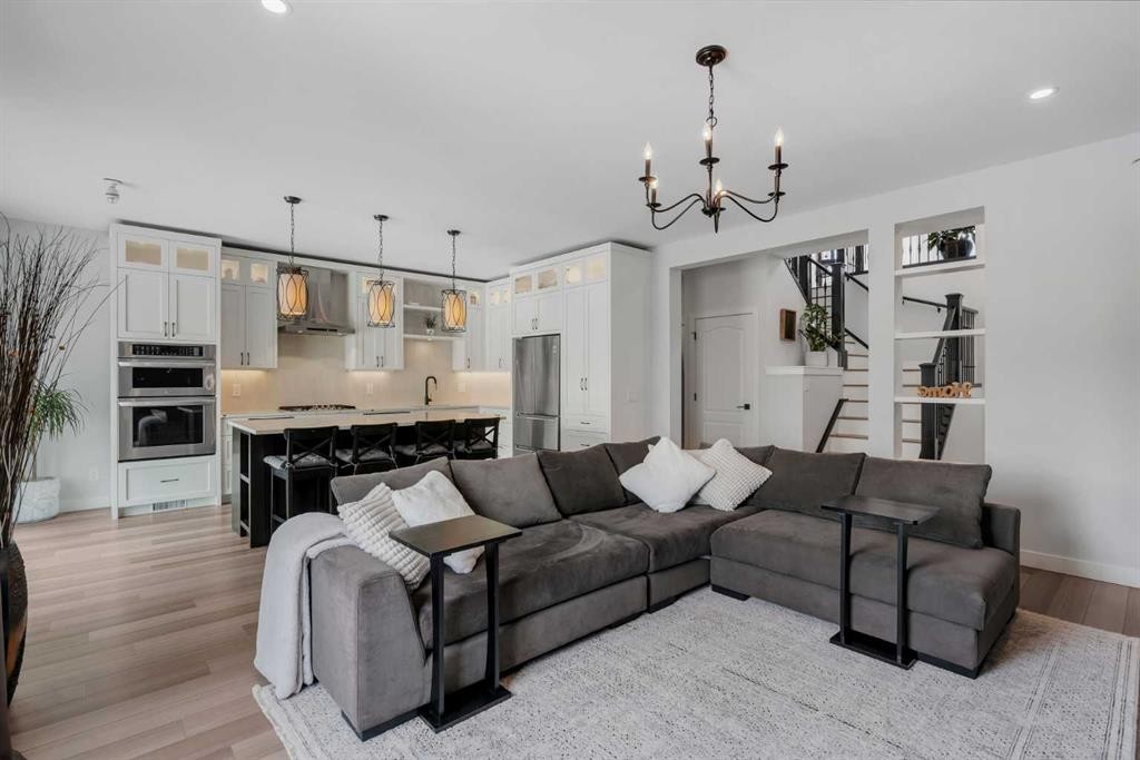 143 Cranfield Circle Se, Calgary, AB - Indoor Photo Showing Living Room
