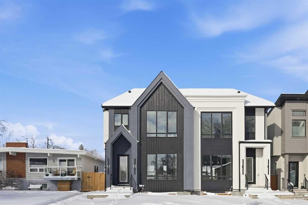 2105 7 Street Ne, Calgary, AB - Outdoor