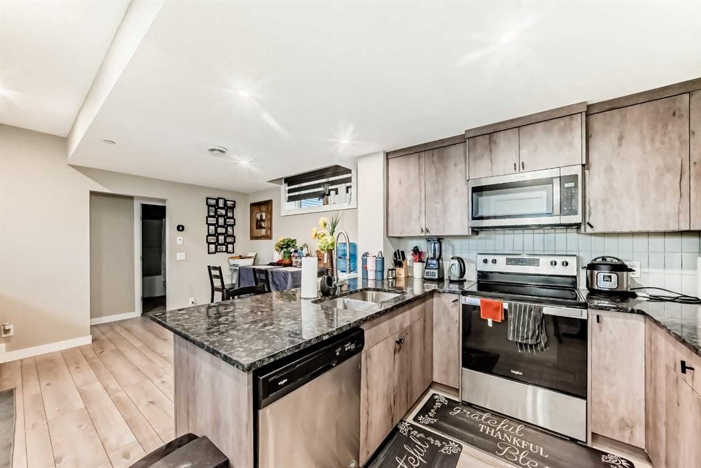 75 Howse Rise Ne, Calgary, AB - Indoor Photo Showing Kitchen