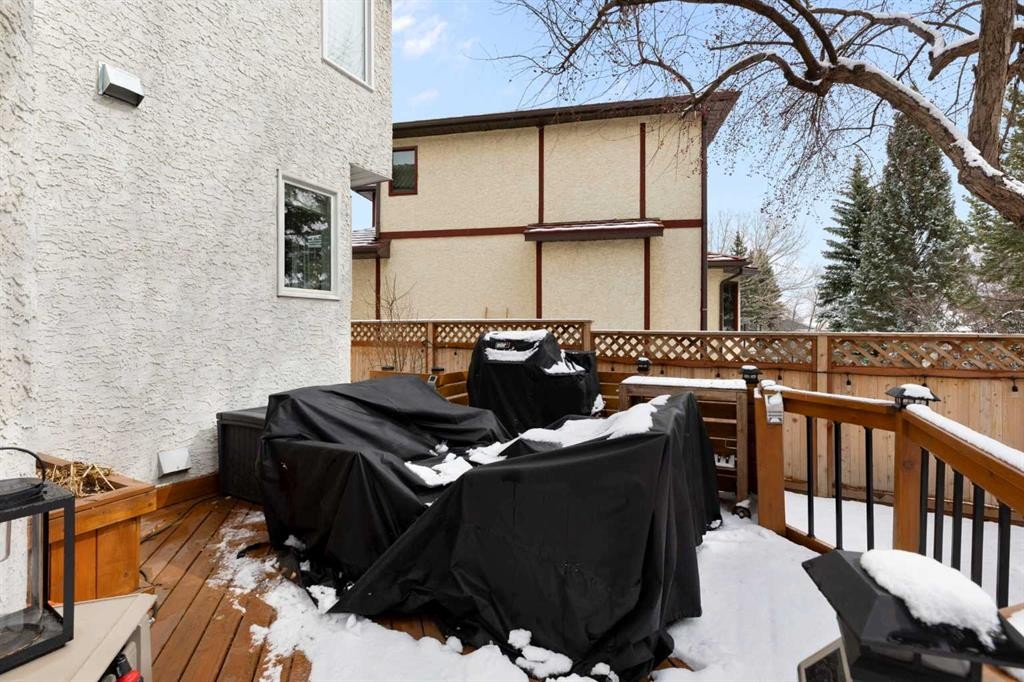 106 Shawnee Place Sw, Calgary, AB - Outdoor With Exterior