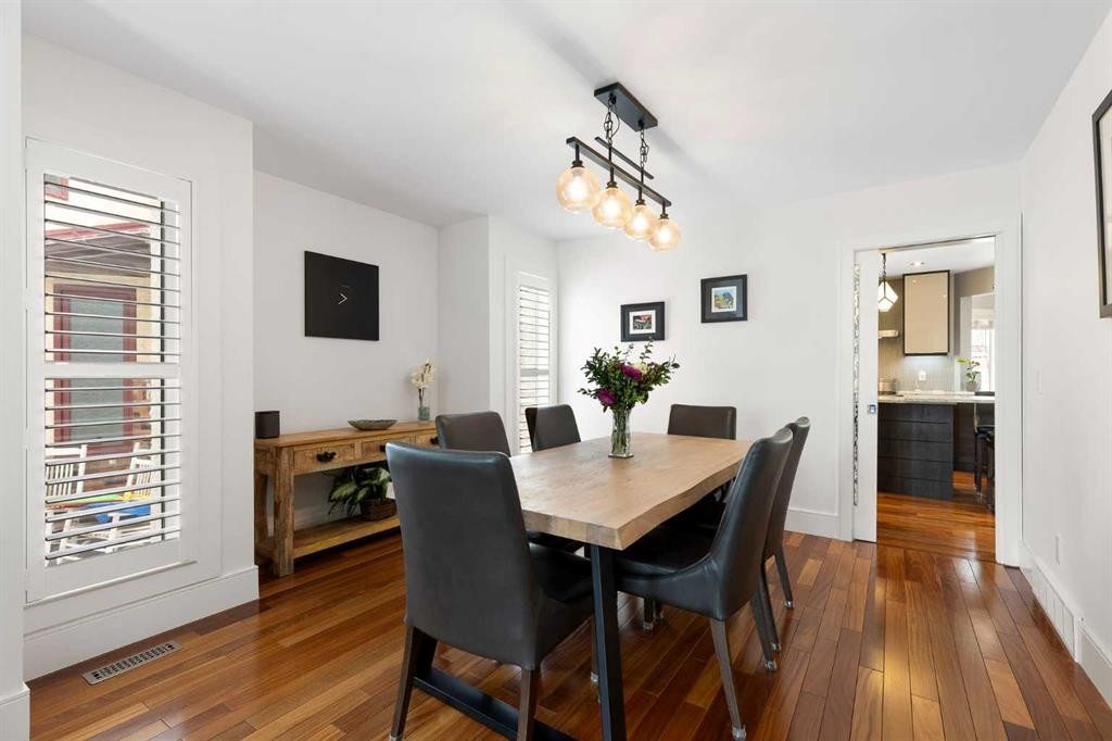 106 Shawnee Place Sw, Calgary, AB - Indoor Photo Showing Dining Room