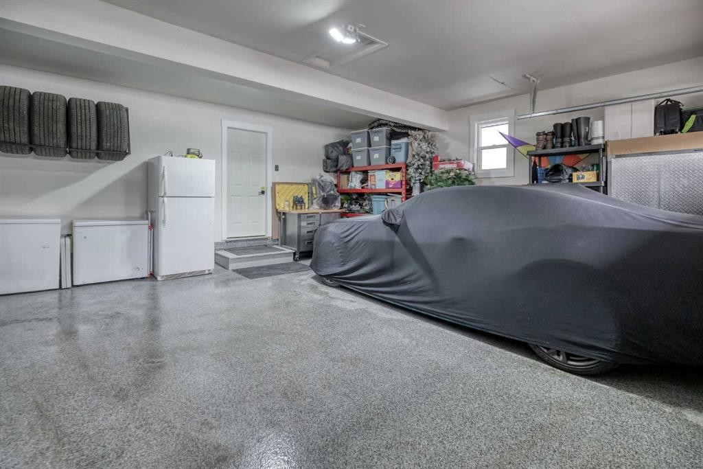 168 Oakside Circle, Calgary, AB - Indoor