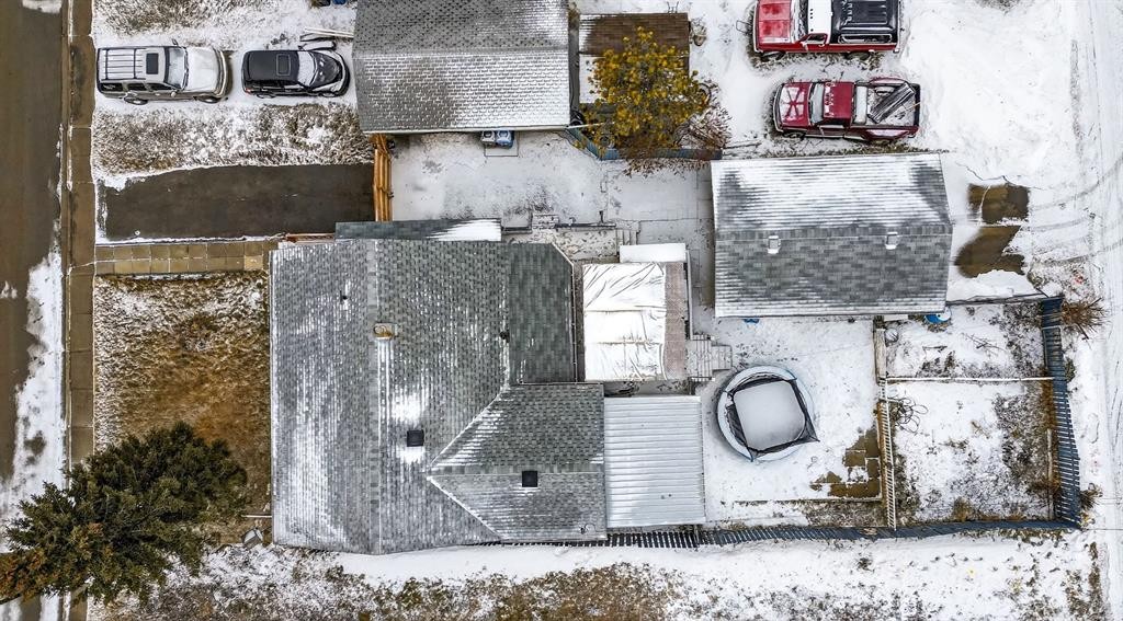 2130 20 Avenue, Bowden, AB - Outdoor