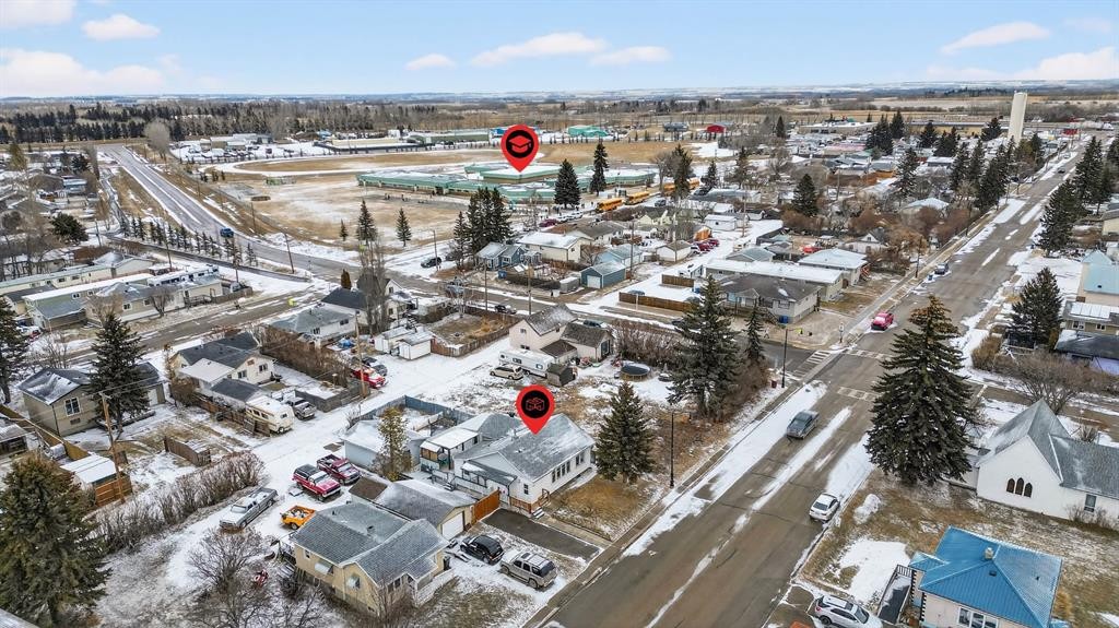 2130 20 Avenue, Bowden, AB - Outdoor With View