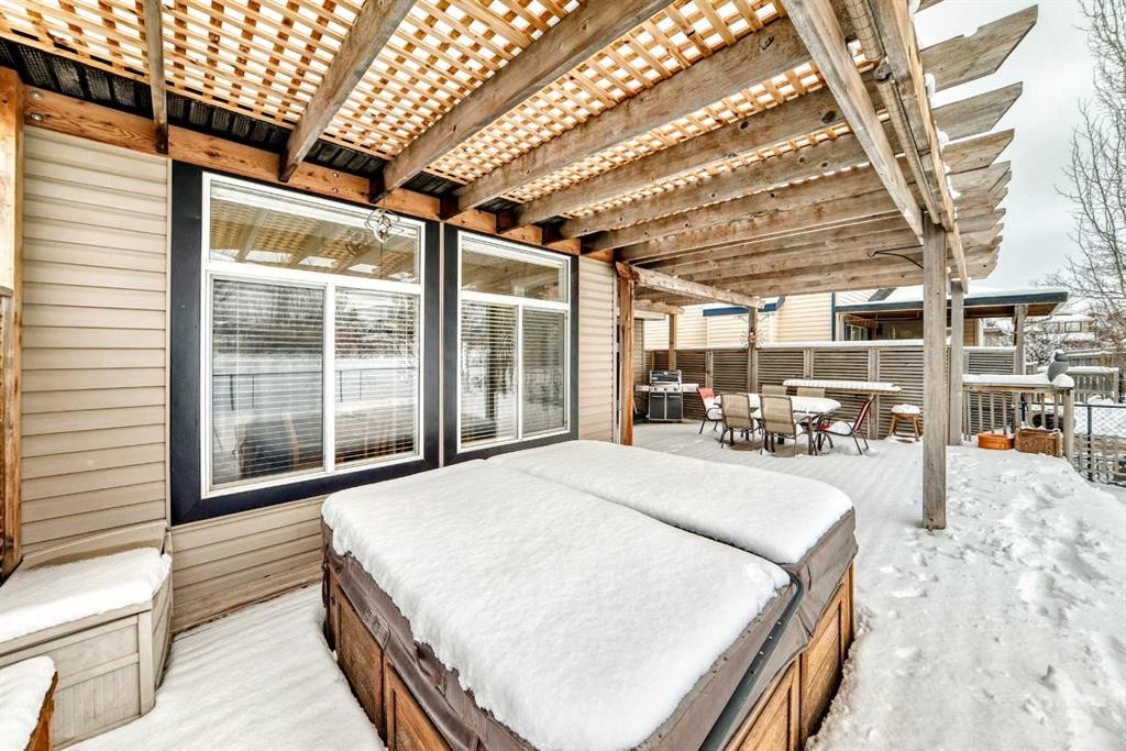 41 Kincora Drive Nw, Calgary, AB - Outdoor With Deck Patio Veranda