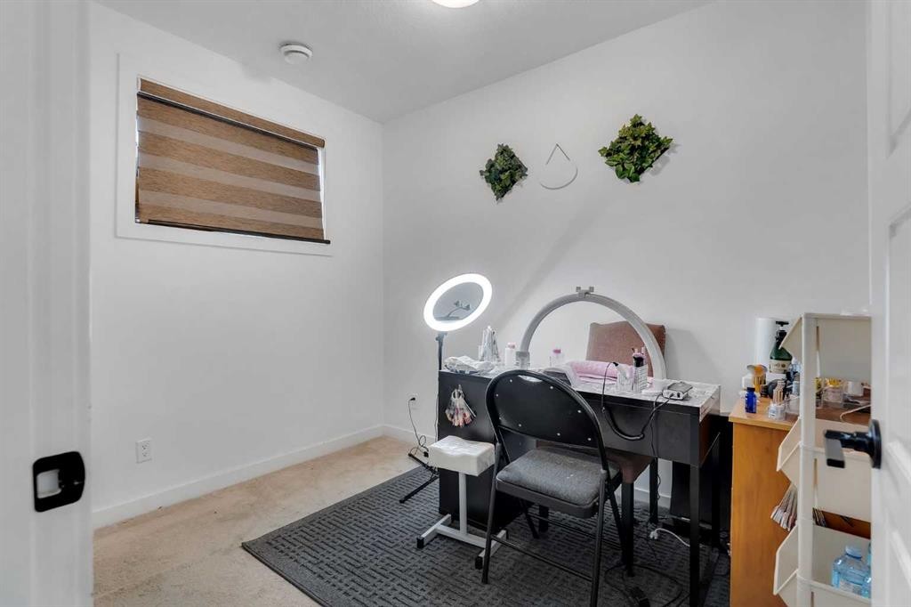 43 Saddlelake Manor Ne, Calgary, AB - Indoor Photo Showing Office
