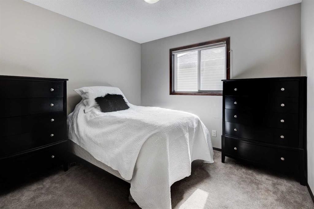 42 Everoak Green Sw, Calgary, AB