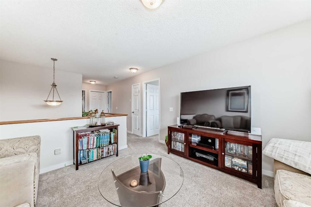 79 Saddleridge Close Ne, Calgary, AB - Indoor Photo Showing Living Room