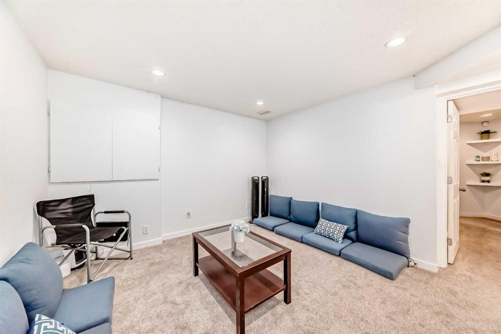 79 Saddleridge Close Ne, Calgary, AB - Indoor