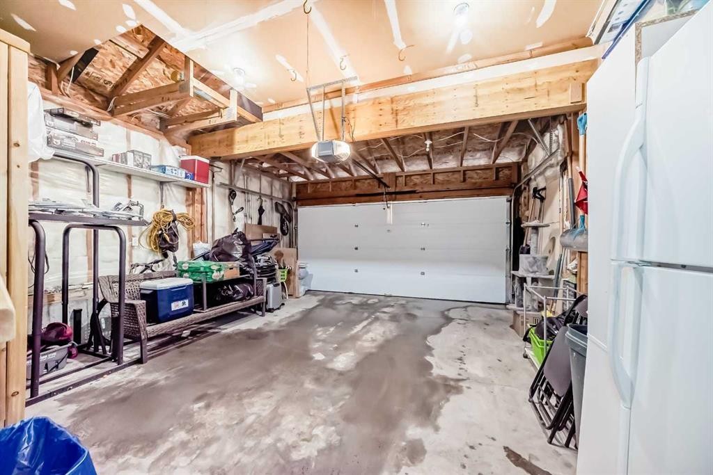 79 Saddleridge Close Ne, Calgary, AB - Indoor Photo Showing Garage