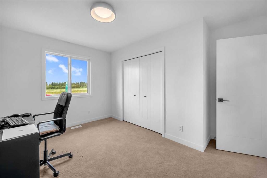 288 Sora Terrace Se, Calgary, AB - Indoor Photo Showing Office