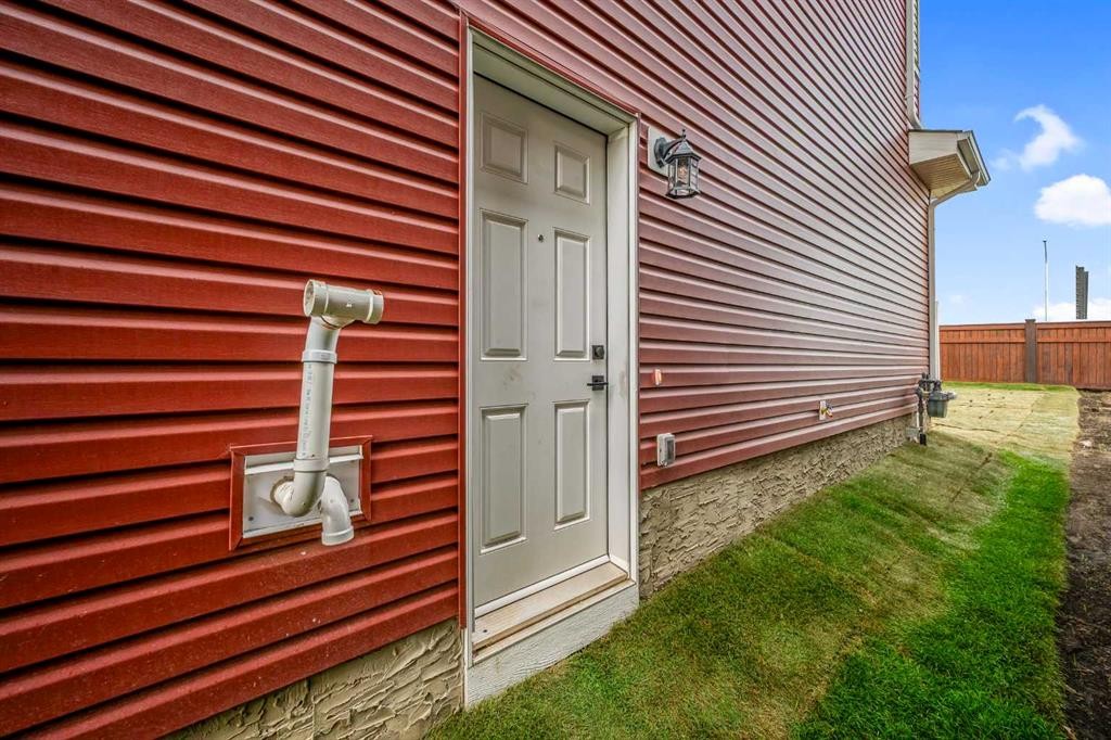 288 Sora Terrace Se, Calgary, AB - Outdoor With Exterior