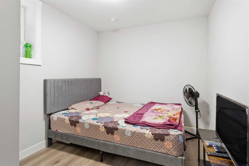 730 Redstone Drive Ne, Calgary, AB - Indoor Photo Showing Bedroom
