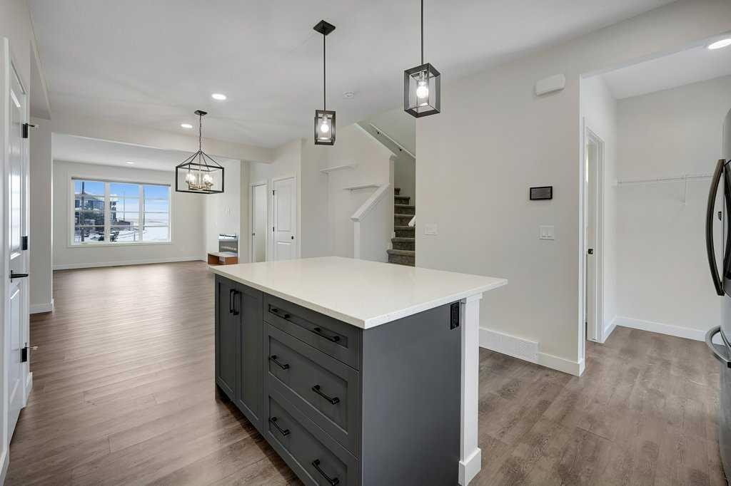 103 Highview Gate Se, Airdrie, AB - Indoor