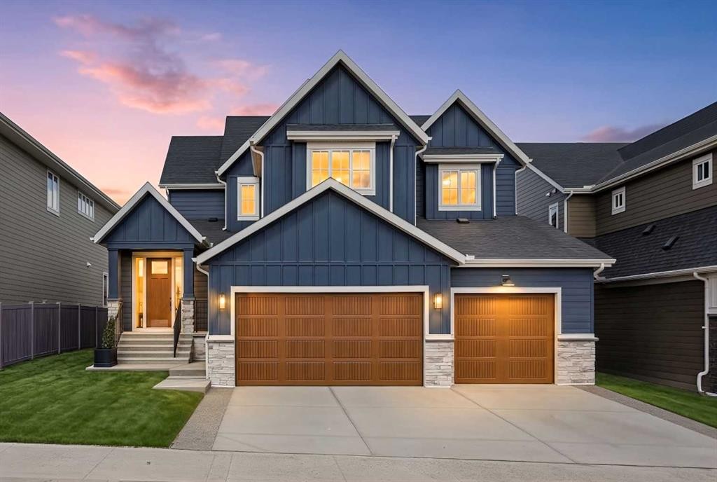 378 Bessborough Drive Sw, Calgary, AB - Outdoor With Facade