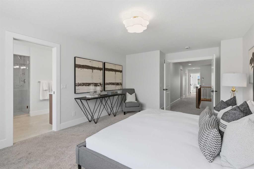 378 Bessborough Drive Sw, Calgary, AB - Indoor Photo Showing Bedroom