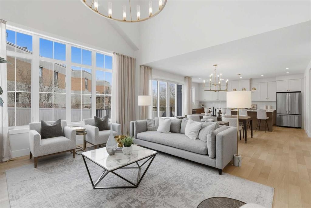 378 Bessborough Drive Sw, Calgary, AB - Indoor Photo Showing Living Room