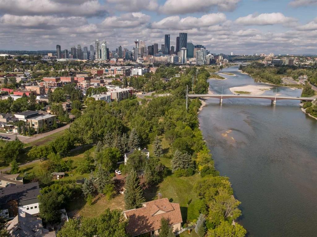 10 Major Stewart Lane Se, Calgary, AB