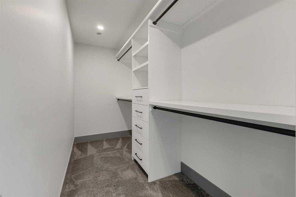 30 Roselawn Crescent Nw, Calgary, AB - Indoor