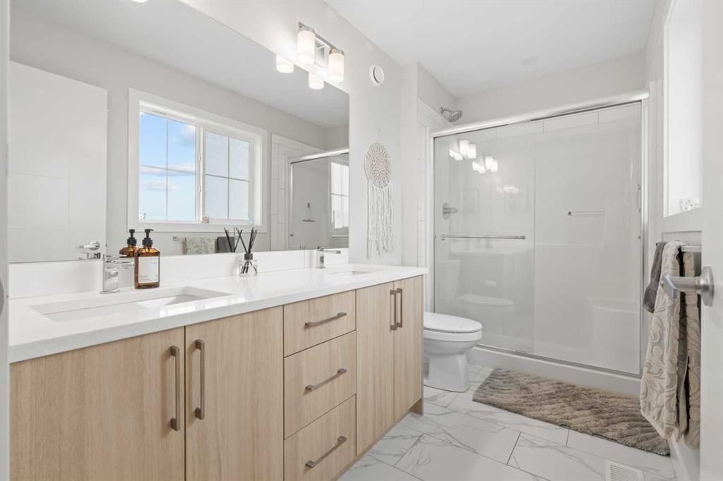 60 Ranchers View, Okotoks, AB - Indoor Photo Showing Bathroom