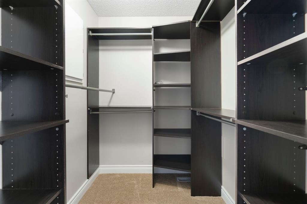 59 Panorama Hills Road Nw, Calgary, AB - Indoor Photo Showing Other Room