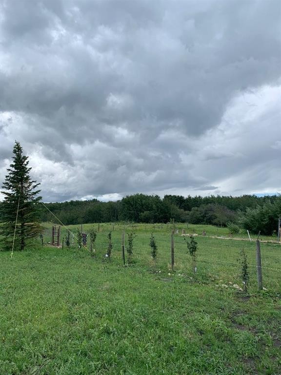 15 Ranch Road, White Sands, AB
