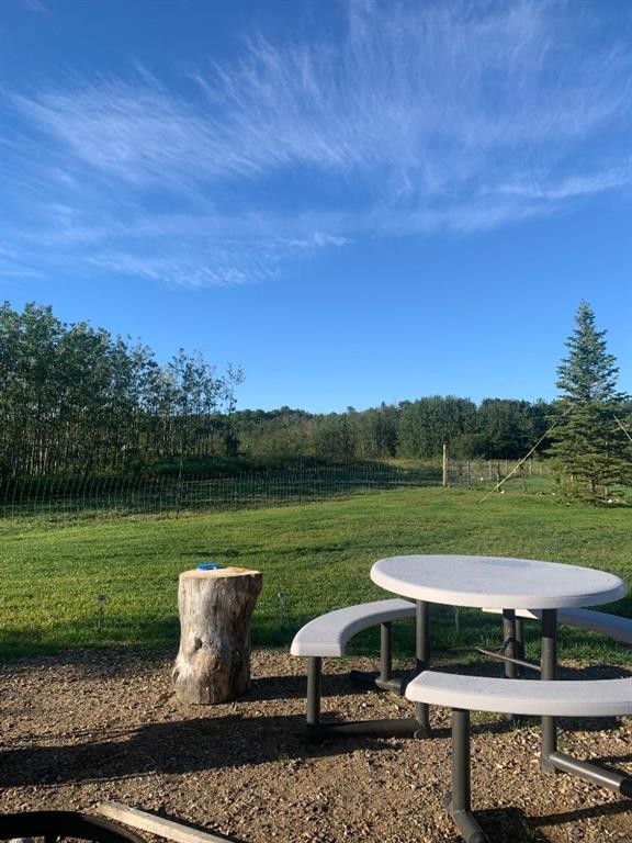 15 Ranch Road, White Sands, AB