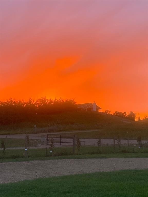 15 Ranch Road, White Sands, AB
