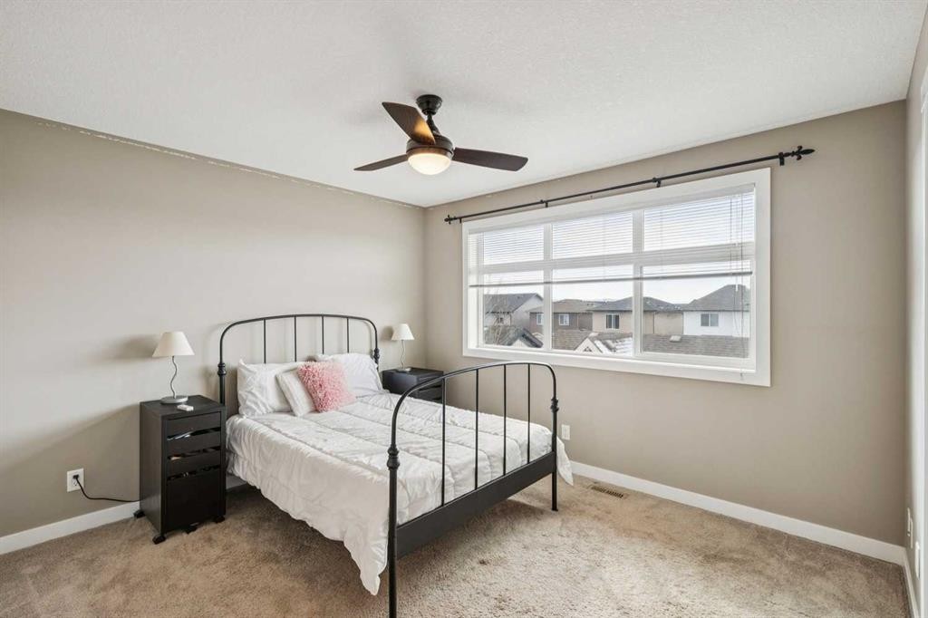 166 Legacy Common Se, Calgary, AB - Indoor Photo Showing Bedroom