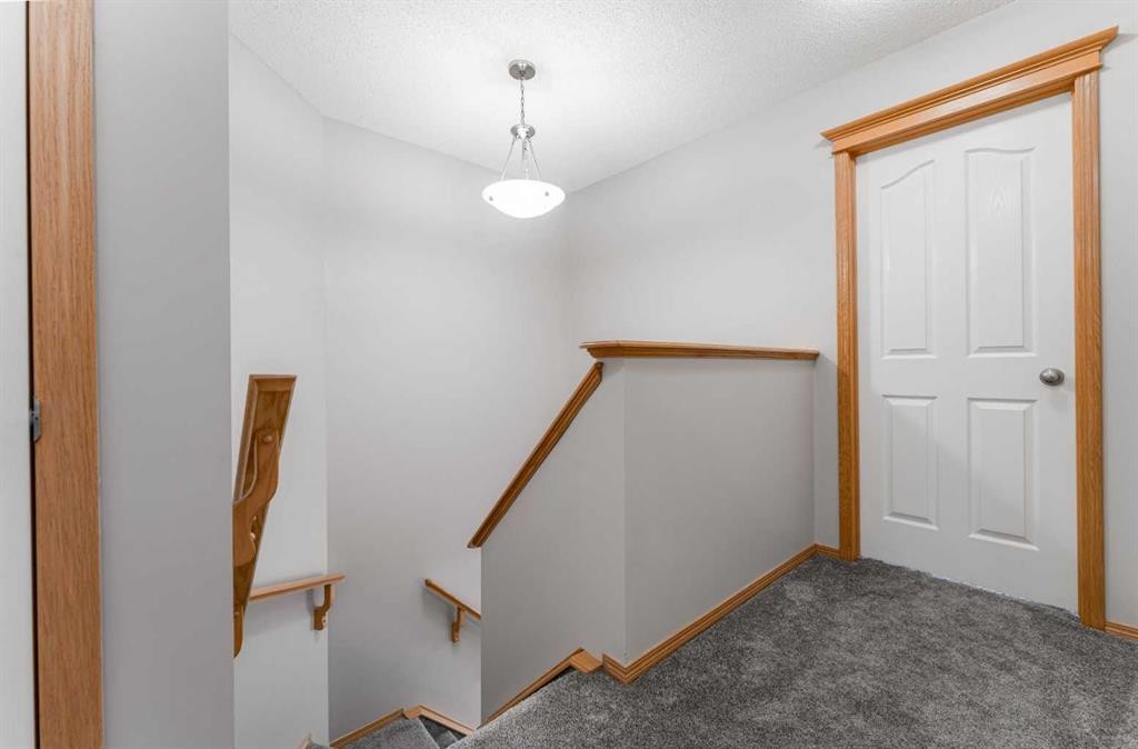 14 Taralea Bay Ne, Calgary, AB - Indoor Photo Showing Other Room