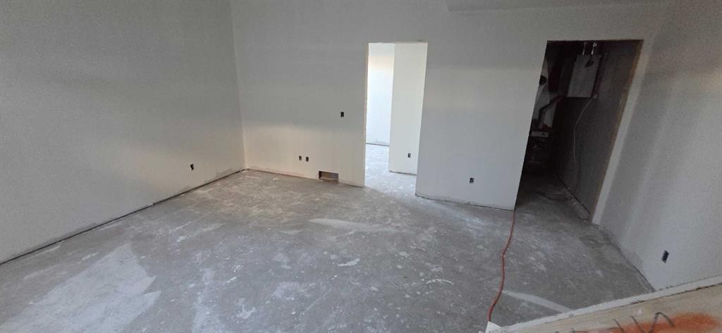 2235 81St Street Sw, Calgary, AB - Indoor Photo Showing Other Room