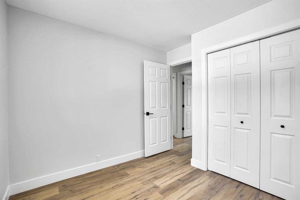 363 Templeside Circle Ne, Calgary, AB - Indoor Photo Showing Other Room