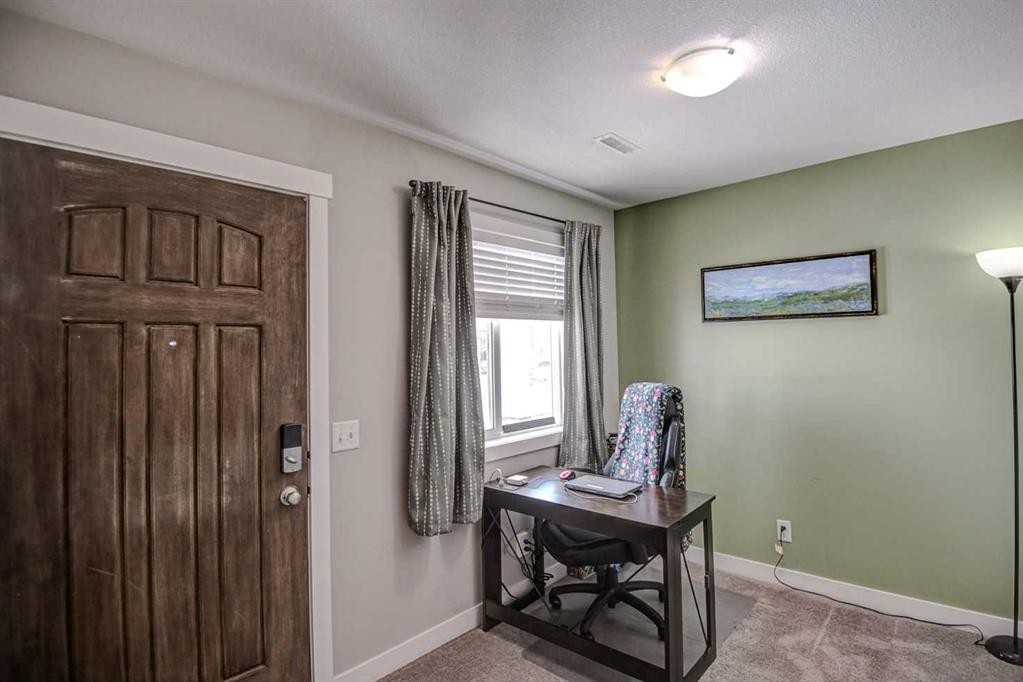 170 Skyview Ranch Road Ne, Calgary, AB - Indoor Photo Showing Office