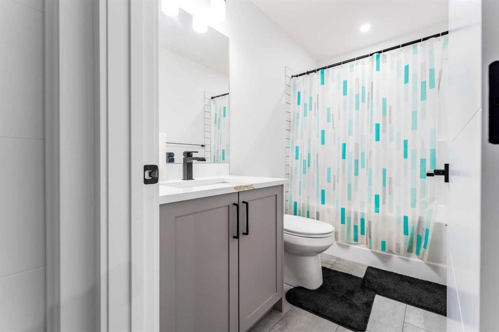 1383 Cornerstone Street Ne, Calgary, AB - Indoor Photo Showing Bathroom