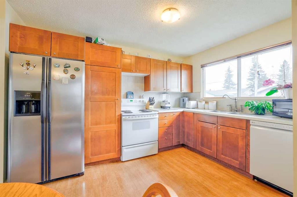 6023 Maddock Drive Ne, Calgary, AB